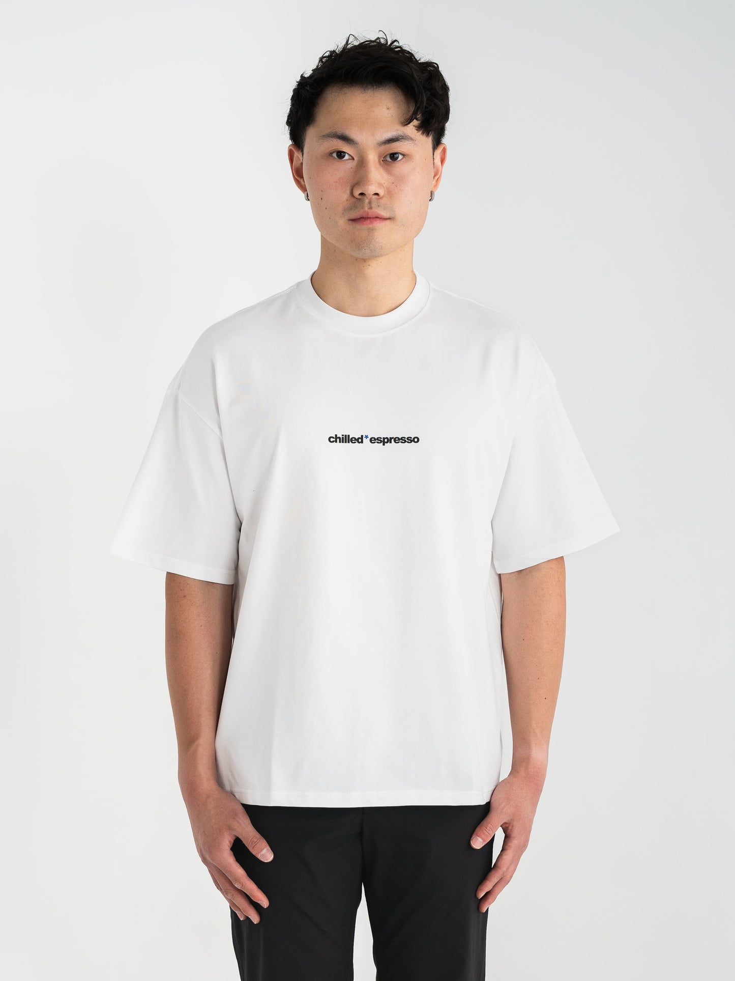 debut tee white