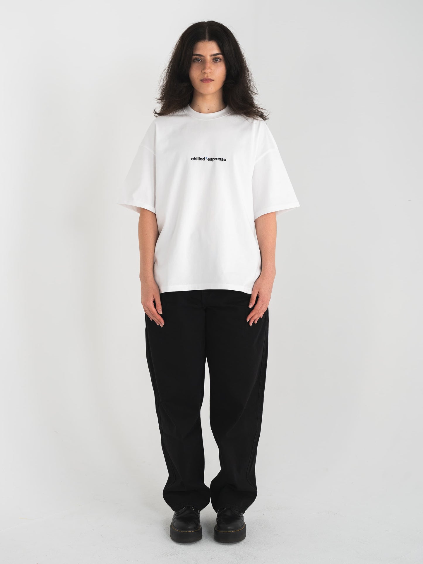 debut tee white